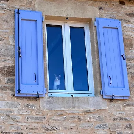 La Combe Aux Fées Saint-Côme-dʼOlt