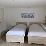 La Combe Aux Fees Отель типа 