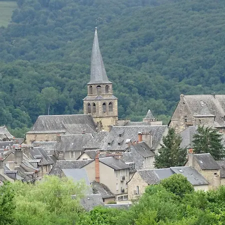 La Combe Aux Fees Saint-Come-d'Olt