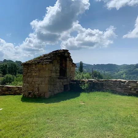 La Combe Aux Fées